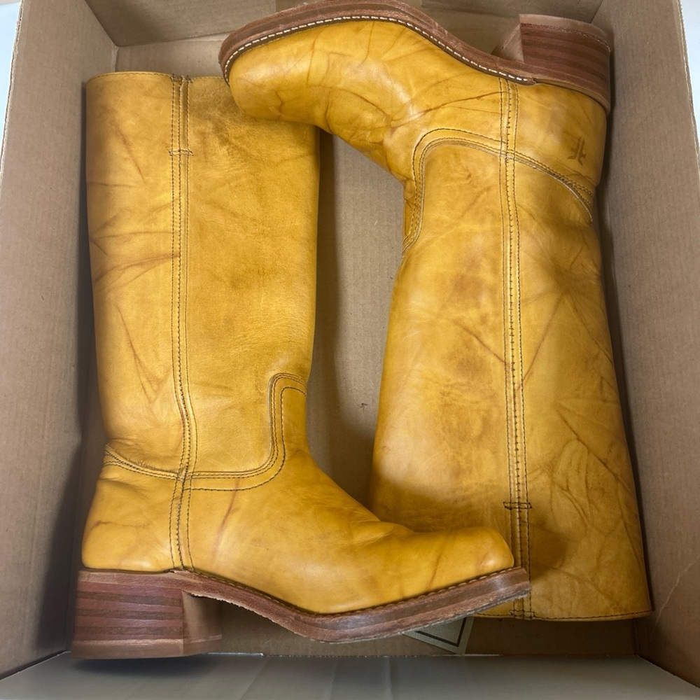 Frye Campus 14l boots Banana Size 7.5 Width Medium, Style 77050-2 - Picture 14 of 14